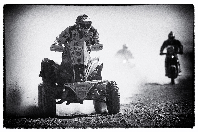 Illustration for article titled These Gorgeous Photos Of The Dakar Rally Were Taken This Year